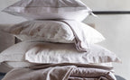 VI 10587_ec5ac41f62-hotel-light-flannel-pillowcase-white-beige.jpg