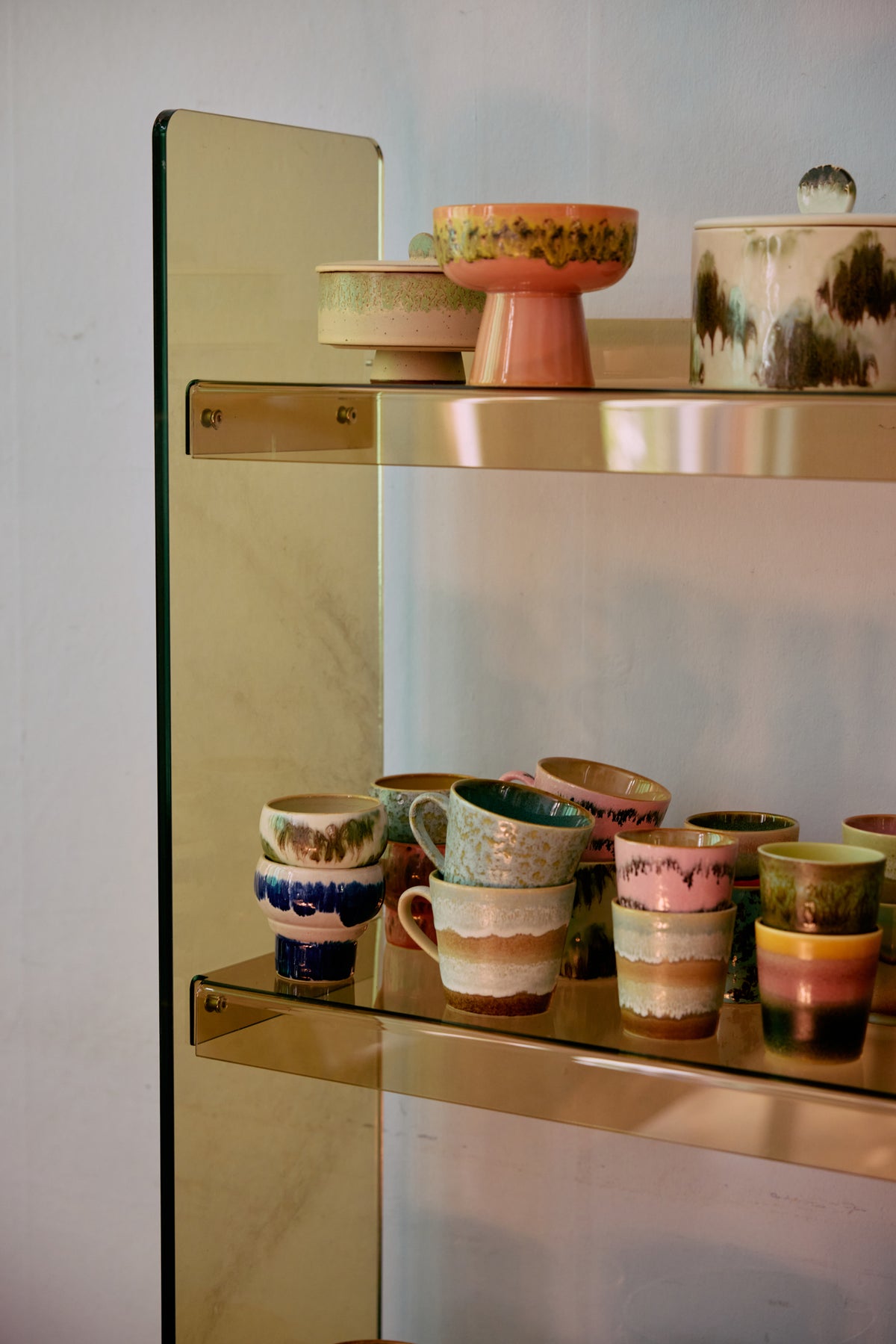 VI 2526_Collection_HKLIVING_Shoot_1_LR_343.jpg