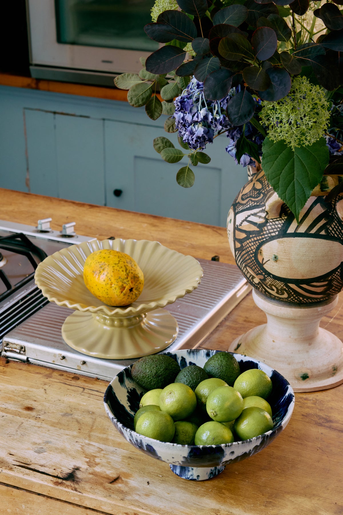 VI 2526_Collection_HKLIVING_Shoot_1_LR_365.jpg