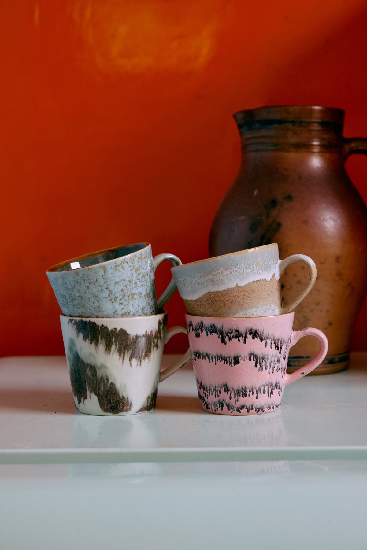 VI 2526_Collection_HKLIVING_Shoot_1_LR_530.jpg