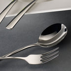 504963