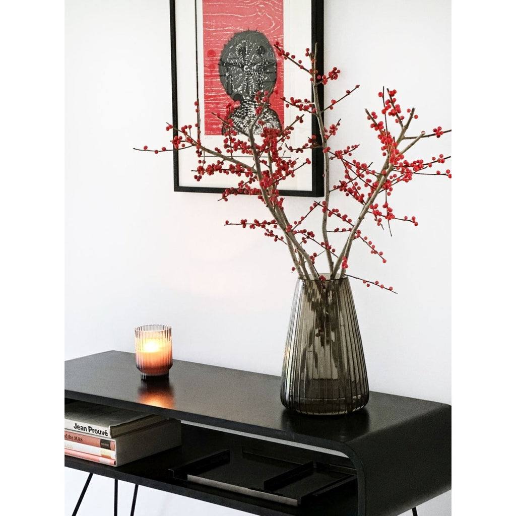523043