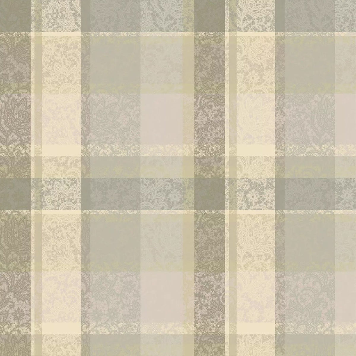 523792