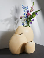 VI Moon-Peanut_79e78e5e-1638-4b99-9731-2d77c262811b.jpg